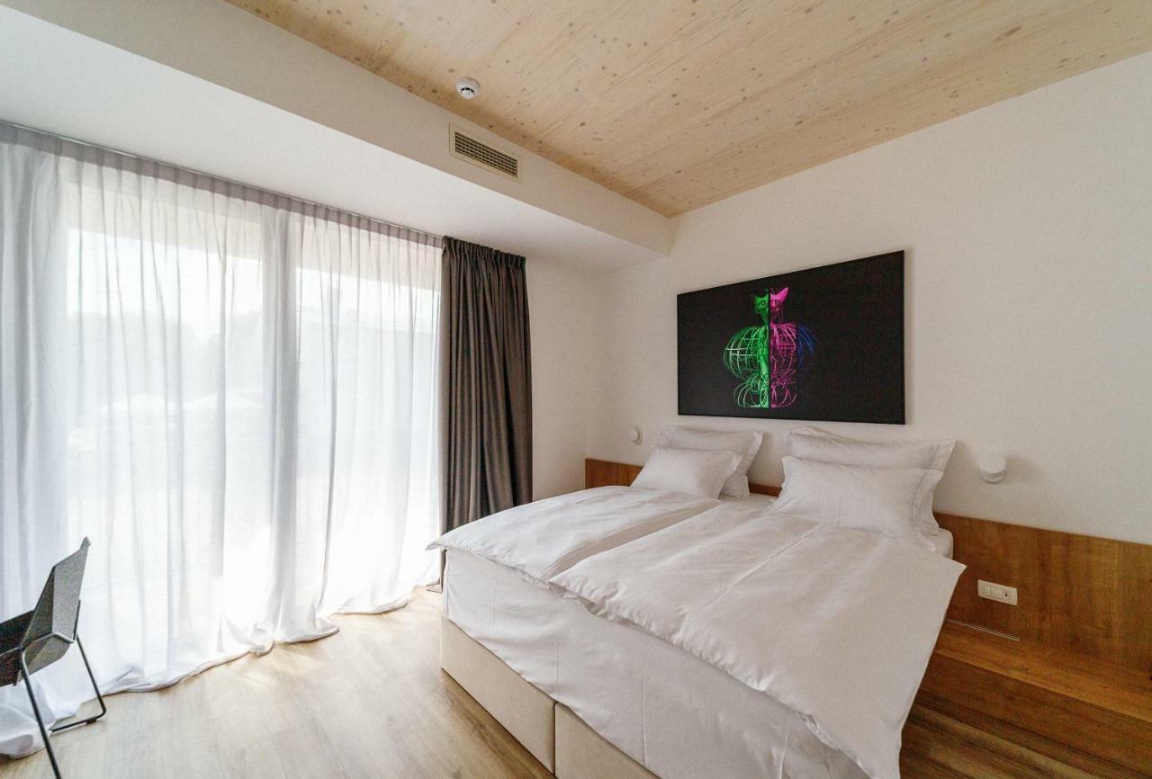 WUD hotel Ljubljana Buitenkant foto
